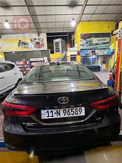 تۆیۆتا کامری